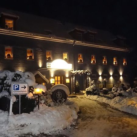 Logis L'Auberge Gutshof Bischofswerda Bagian luar foto